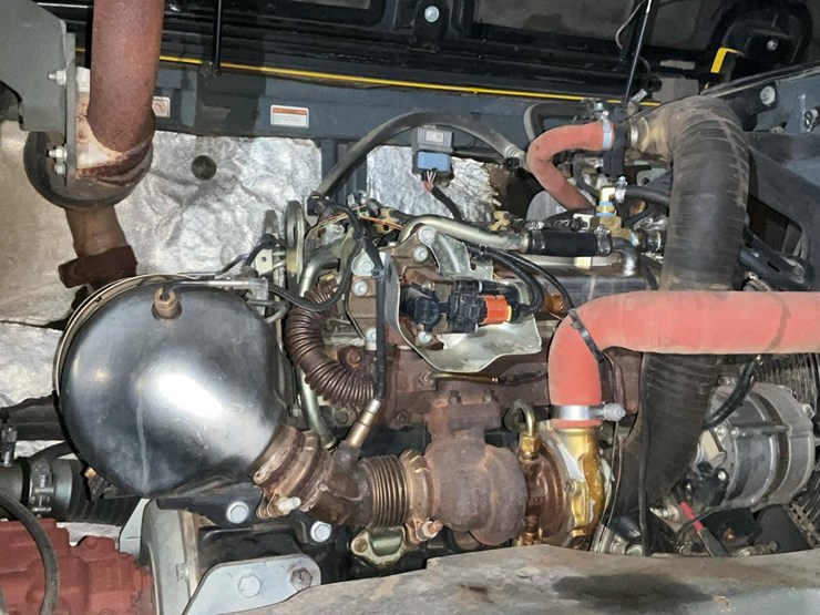 2019-wacker-neuson-et145-image-12