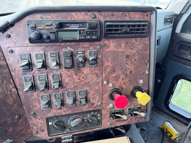 international-9200i-image-80