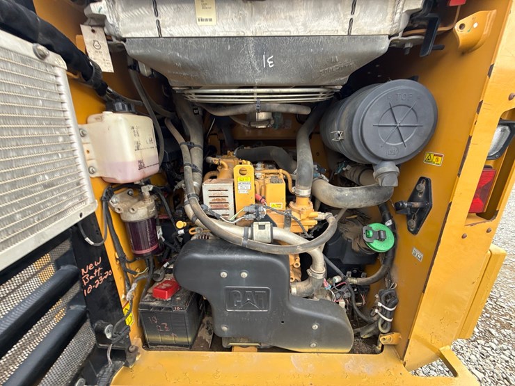 2017-caterpillar-279d-image-26