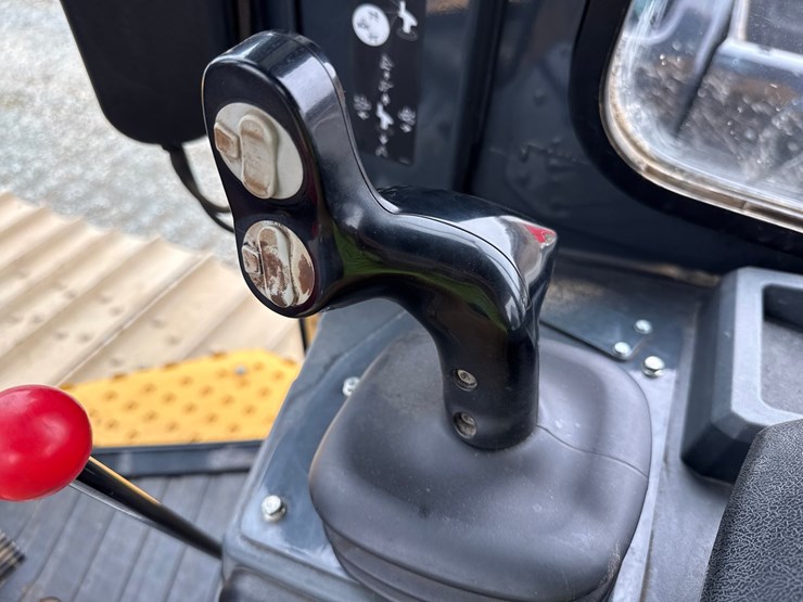 deere-700k-lgp-image-57