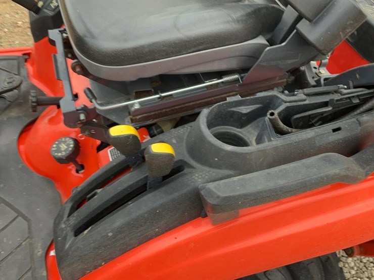 2021-kubota-bx23s-image-12