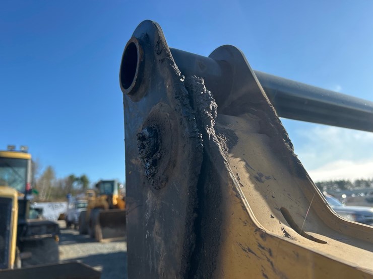 caterpillar-259d-image-24