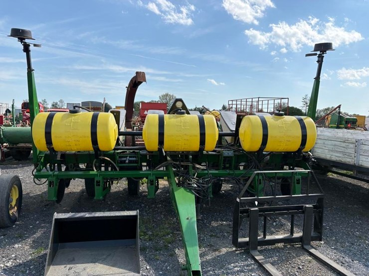 john-deere-7000-image-2