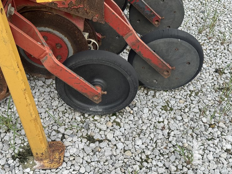 haybuster-1575-image-17