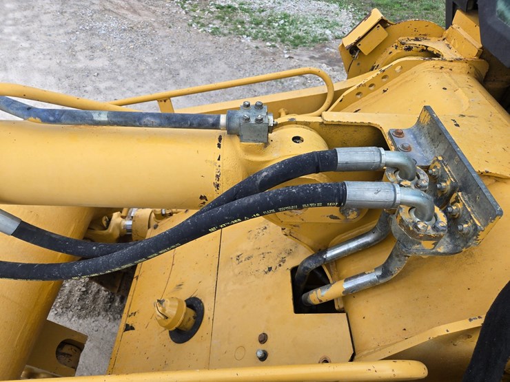 2001-caterpillar-963c-image-76