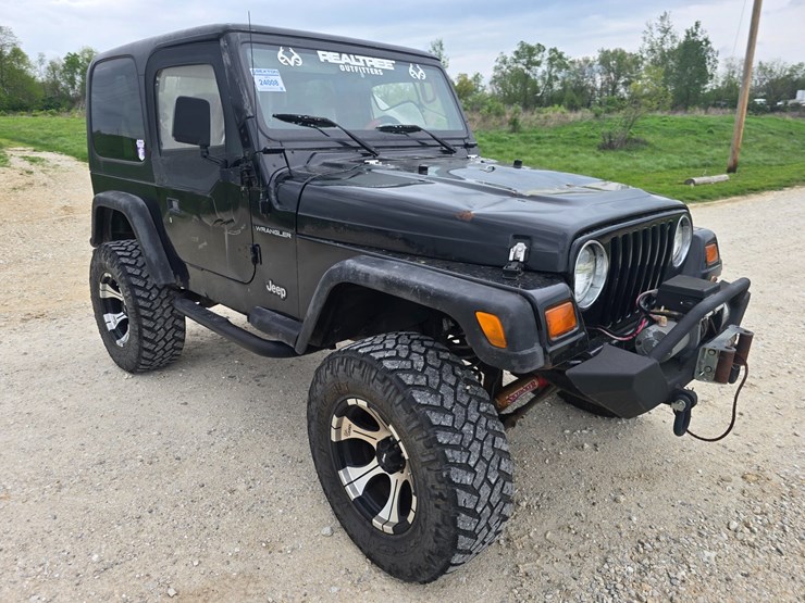 1997-jeep-wrangler-image-17