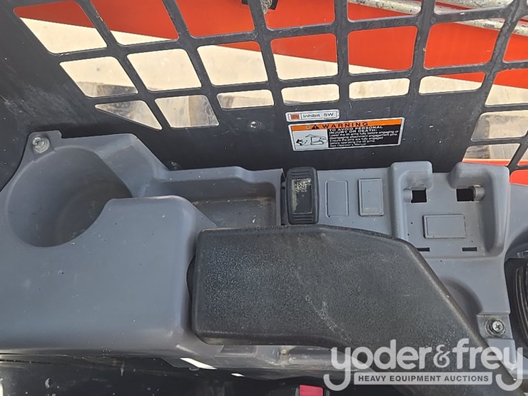 2020-kubota-svl65-2-image-71