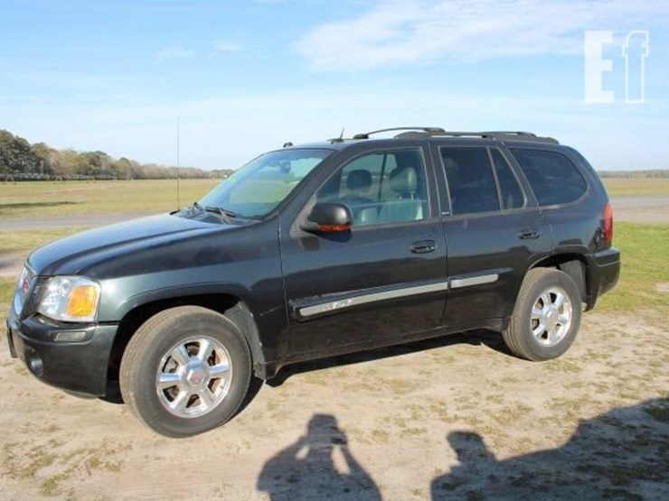 2004-gmc-envoy-image-2