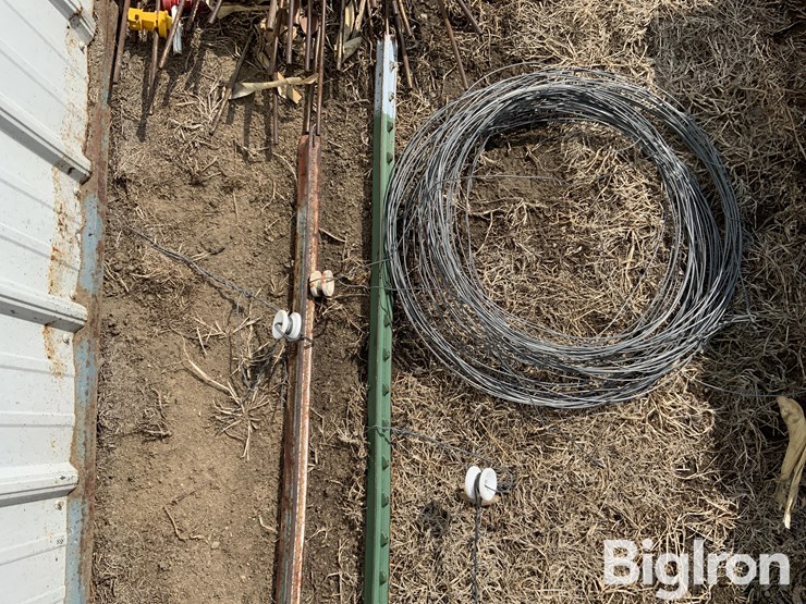 electric-fence-posts-image-7