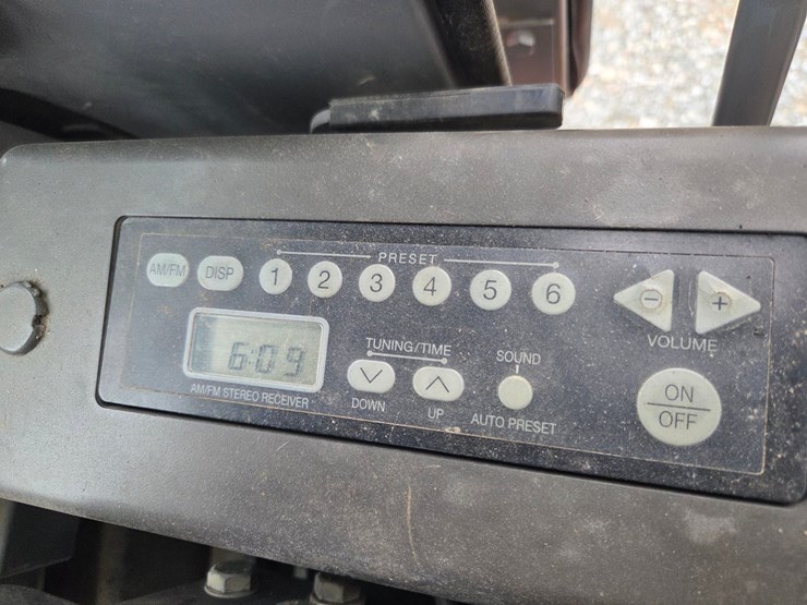 hitachi-zx330-lc-image-54