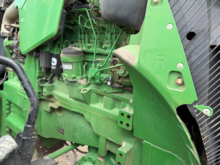 2010-john-deere-8270r-image-61