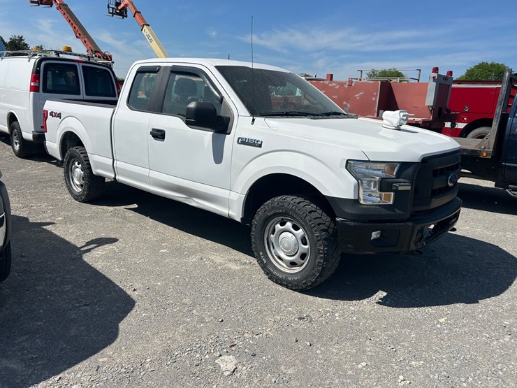 2016-ford-f150-image-1
