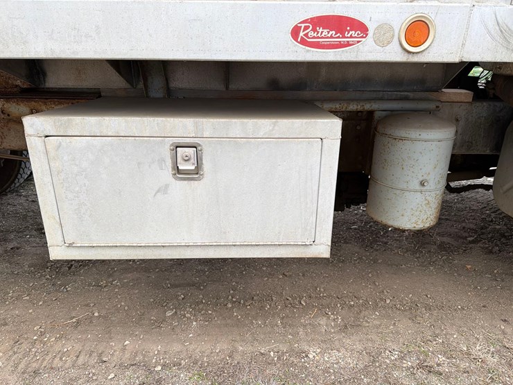 1979-international-f227-image-22