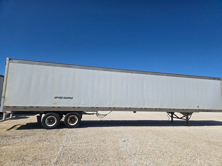 2012-great-dane-van-trailer-image-11