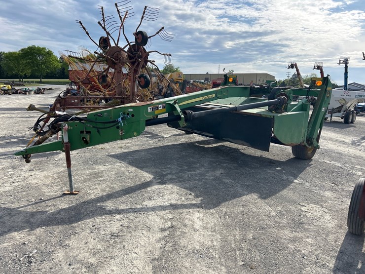 john-deere-630-image-3