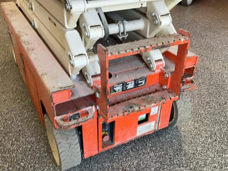 #408-•-2017-snorkel-19'-scissor-lift-image-12