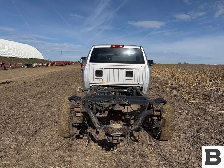 2011-dodge-ram-2500-image-4