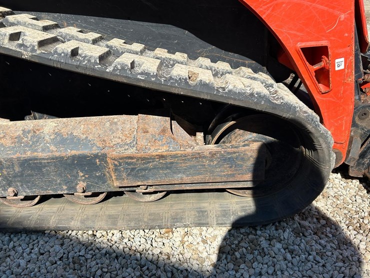 2017-kubota-svl75-2-image-14