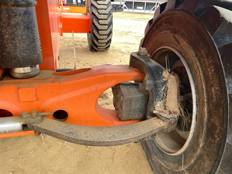 jlg-400s-image-53