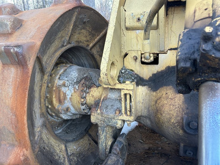 caterpillar-826c-image-14