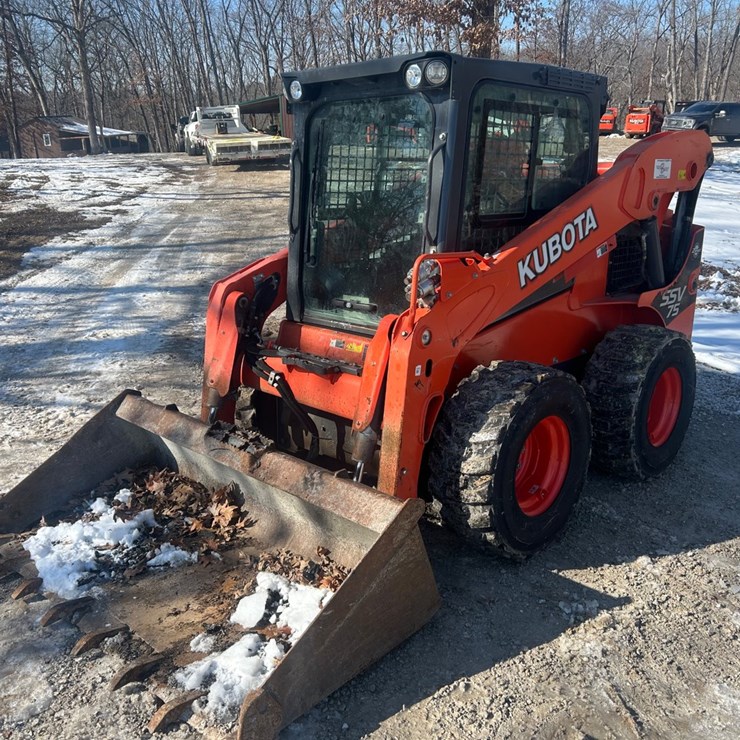 2018 KUBOTA SSV75