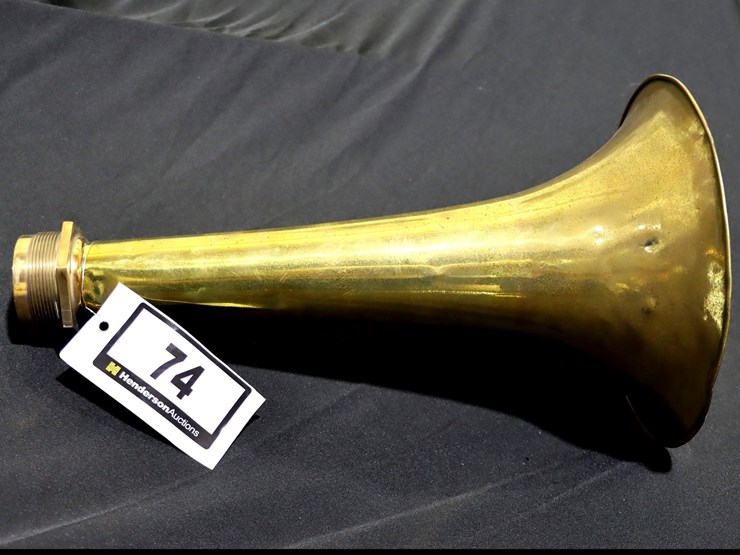 #74-•-brass-horn-image-2