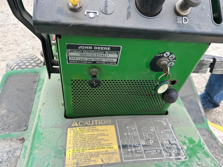 john-deere-318-image-20