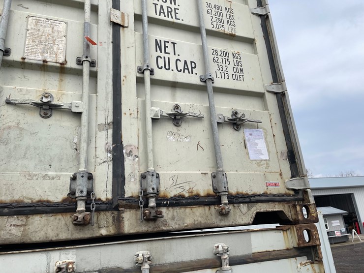 #1561-•-20'-used-shipping-container-image-4