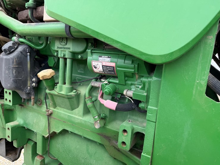 2010-john-deere-8270r-image-51