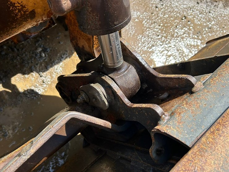 2019-case-tr270-image-14