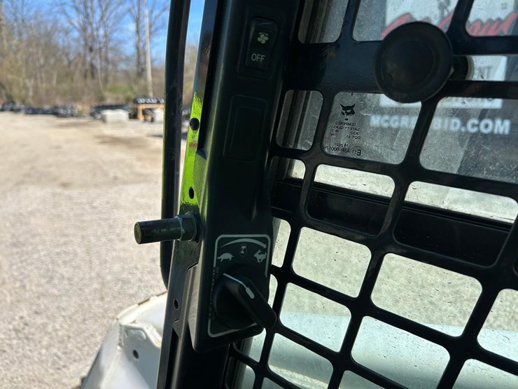 2019-bobcat-t590-image-23