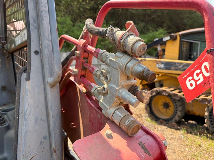 2016-takeuchi-tl10v2-image-17