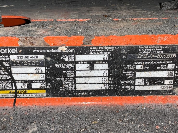 #424-•-2020-snorkel-19'-scissor-lift-image-11