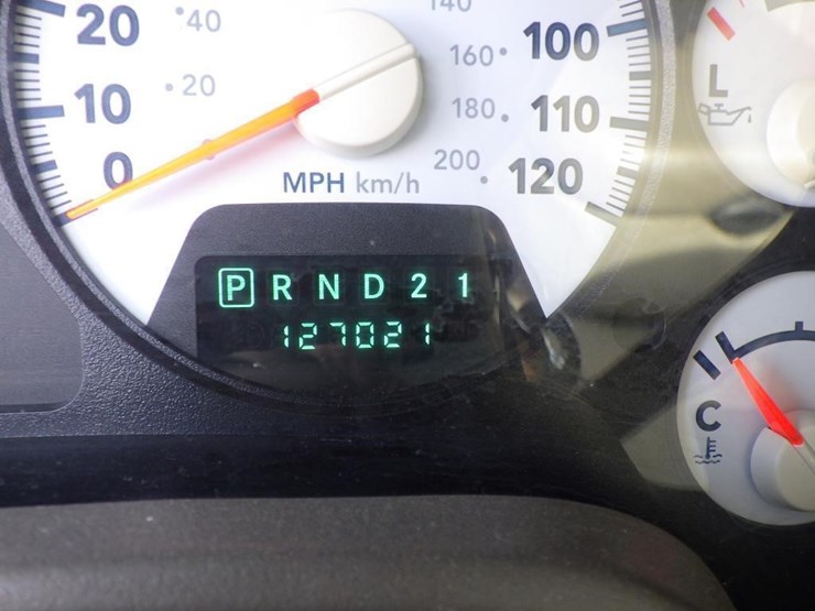 2008-dodge-ram-3500-image-15