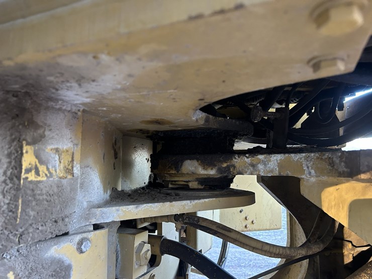 caterpillar-826c-image-20