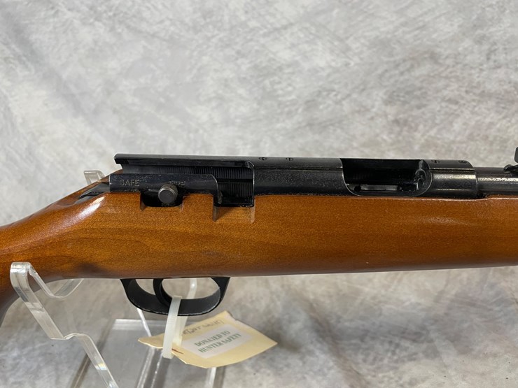 #1255-•-marlin-915y,-22-cal-bolt-action-rifle,-sn:-92608947-(neenah,-wi)-image-15