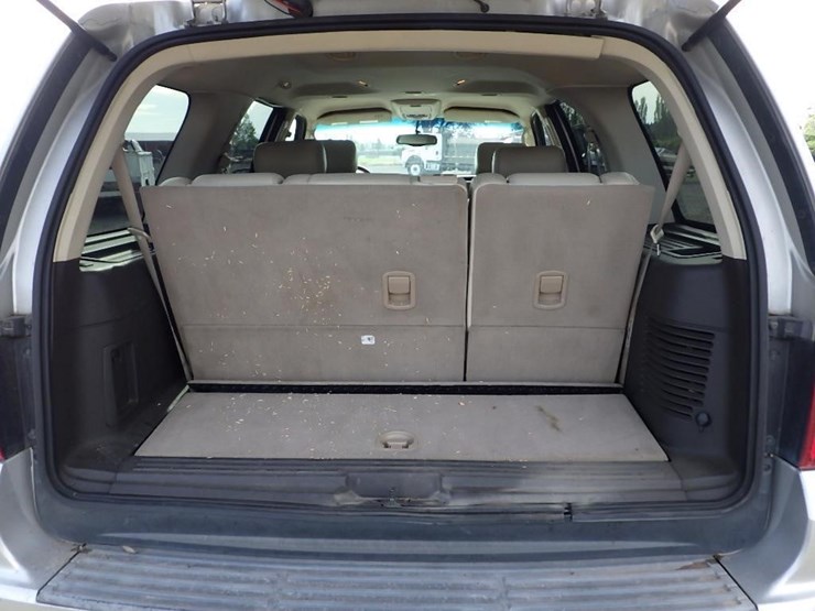 2003-lincoln-navigator-image-9