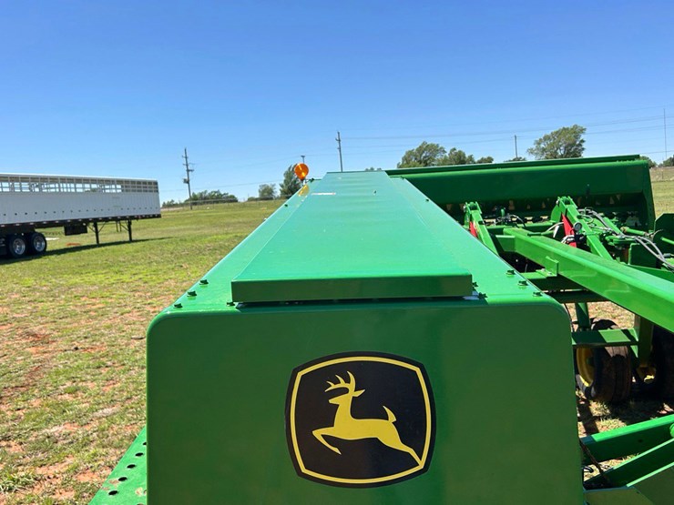 2022-john-deere-455-image-10