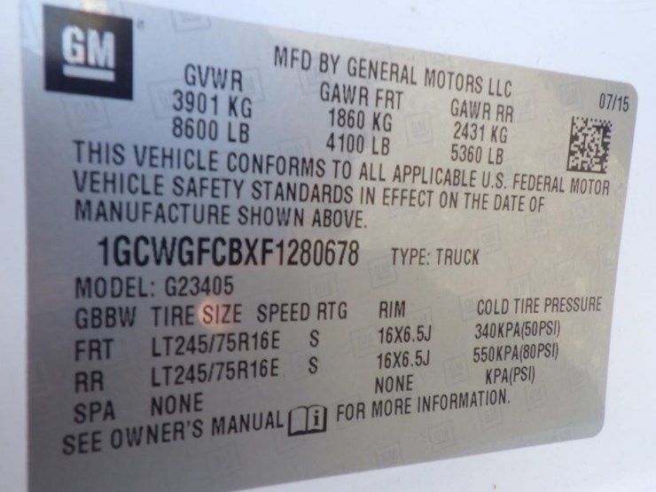 2015-chevrolet-express-2500-image-18