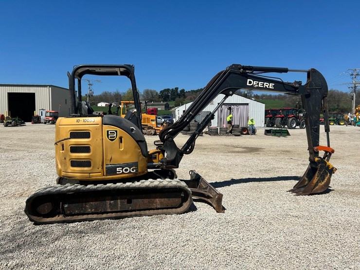 2015-deere-50g-image-5