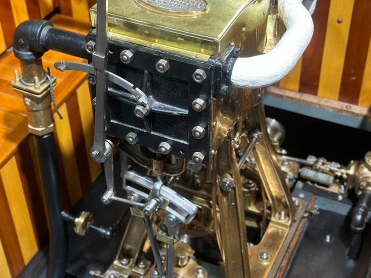 #9550-•-1906-u.s.-navy-steam-cutter-–-40'-uss-new-jersey-captain’s-launch-#873-nj-1-image-17