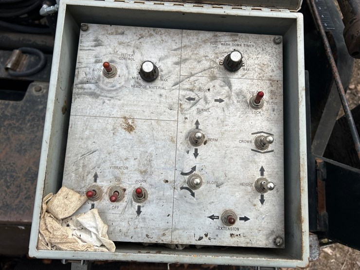 caterpillar-ap-1055b-image-23