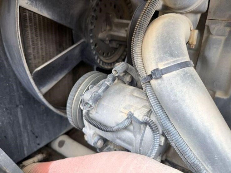 2011-bomag-bw211d-40-image-20