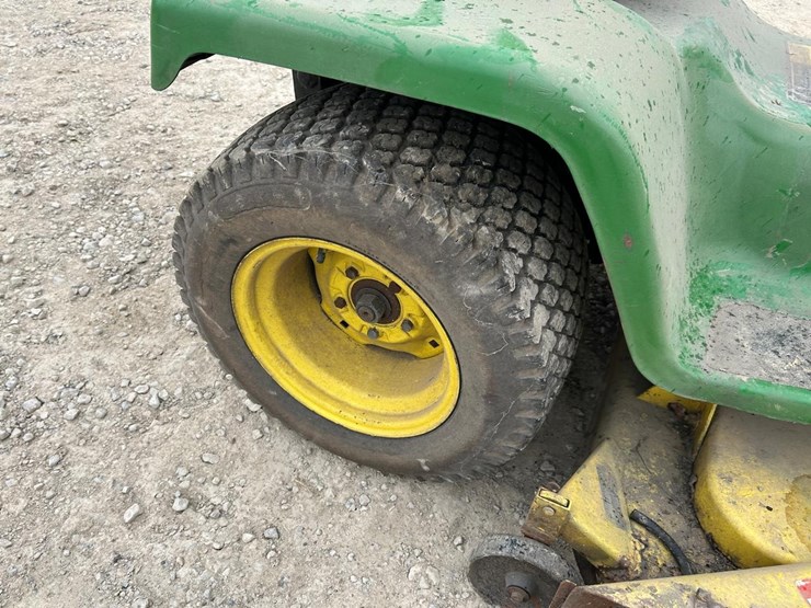 john-deere-318-image-11