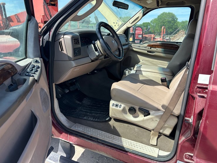 2004-ford-f250-image-11