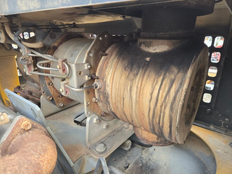 deere-470g-lc-image-43