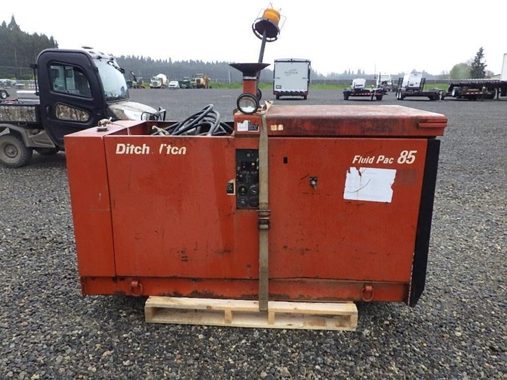 ditch-witch-fluid-pac-85-image-2