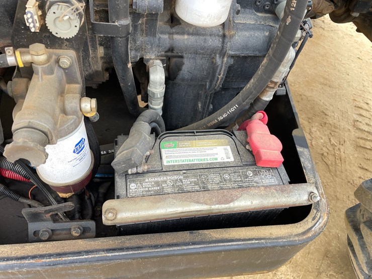 2013-jlg-g6-42a-image-57