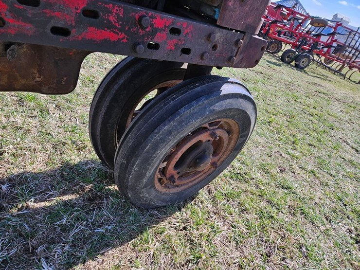 #526-•-farmall-h-tractor-image-36