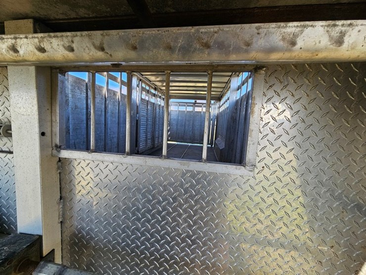 #522-•-2021-travelong-ls-mt-livestock-trailer-image-19